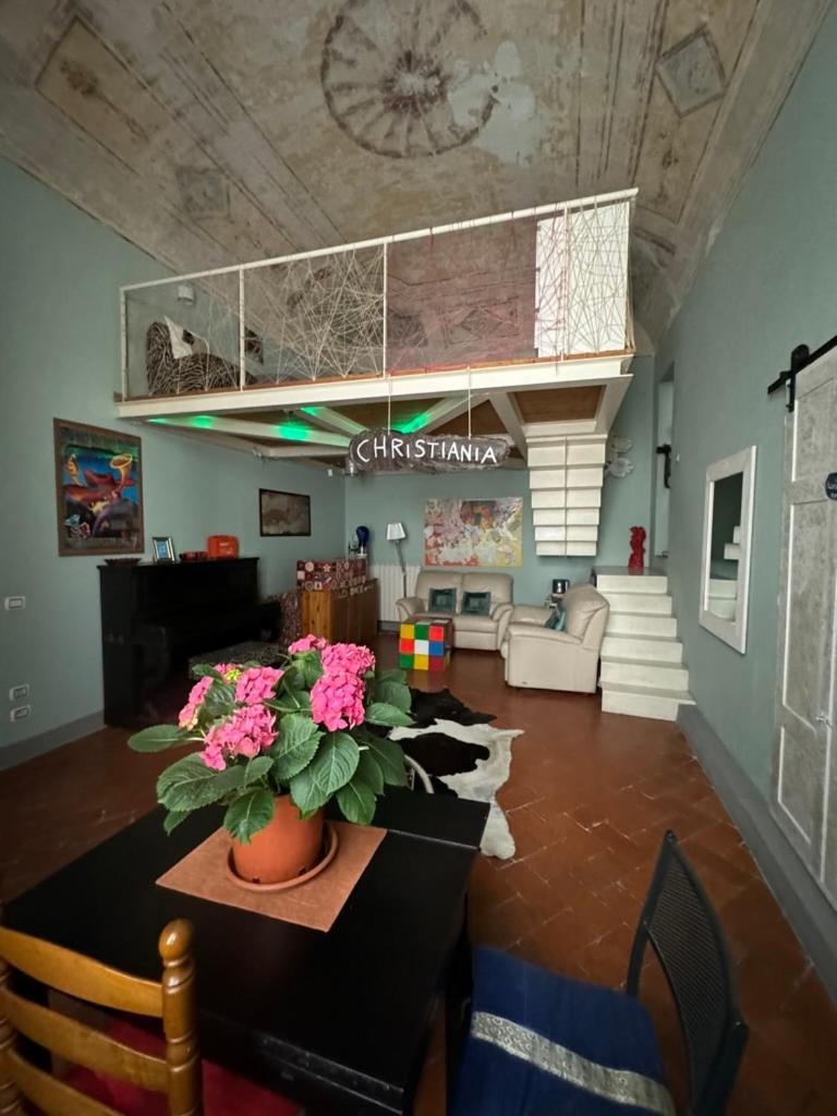 The Smallest Hostel Of פירנצה מראה חיצוני תמונה